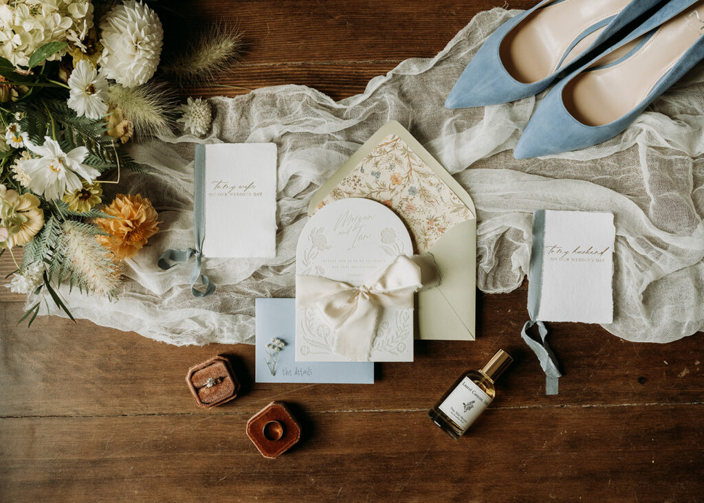 Getting ready details at the Western Hotel in Ouray, Colorado for a fall hiking elopement